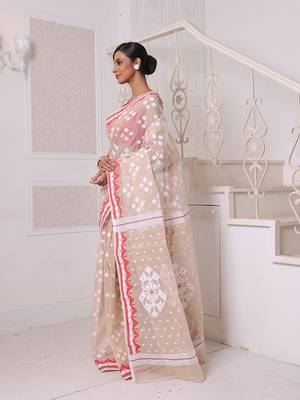 Beige cotton handwoven jamdani saree 2