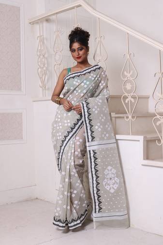 Ecru cotton handwoven jamdani saree