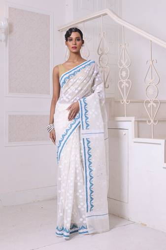 Off white cotton handwoven jamdani saree