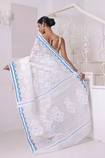Off white cotton handwoven jamdani saree