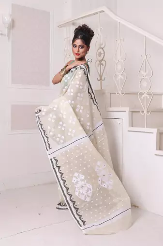 Beige cotton handwoven jamdani saree