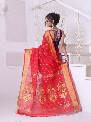 Red cotton saree with zari borders 3