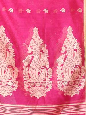 Hot pink cotton saree with zari borders 4