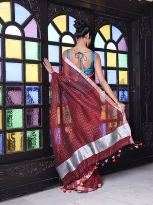 Maroon checkbox designs soft saree with zari borders 3