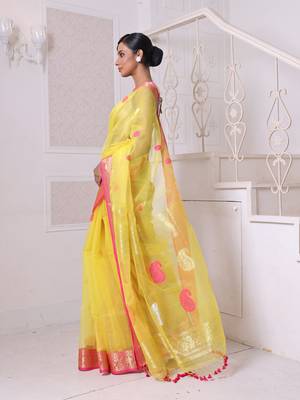 Yellow muslin saree with zari woven nakshi borders 2