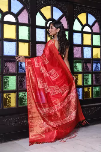 Red silk soft saree with zari borders
