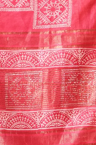 Red silk soft saree with zari borders