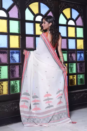 Off white cotton handwoven saree with texture borders
