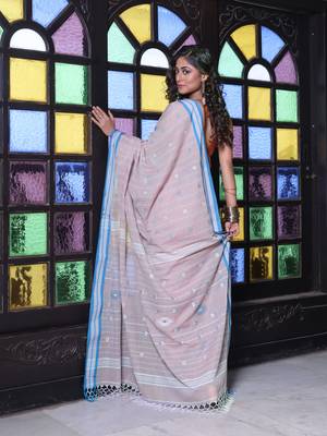 Ecru cotton handwoven saree with floral buttas 3