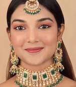 Kundan choker necklace set