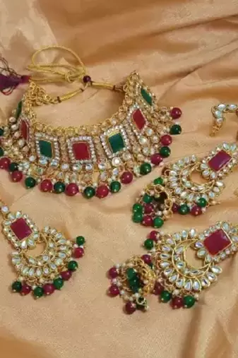 Kundan choker necklace set