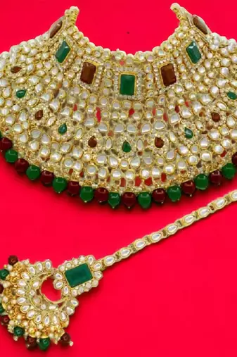 Kundan choker necklace set