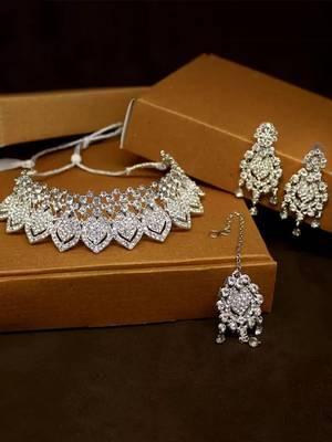 Austrian diamond  necklace set 1