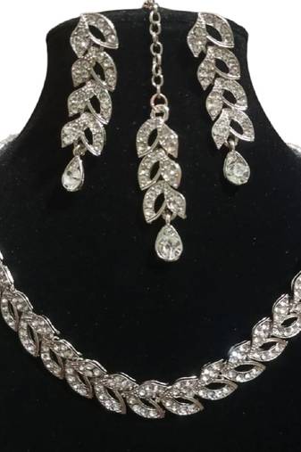 Austrian diamond  necklace set