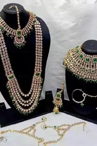 Indian kundan bridal set