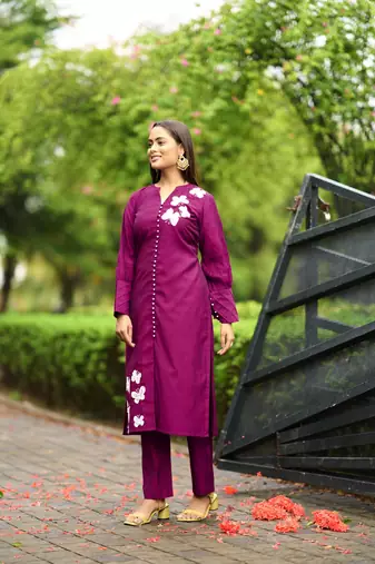 Nikhaar  dark-pink hand embroidery art silk straight cut kurta &