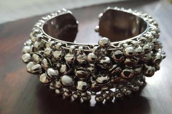 Ghungroo kada cuff navratri bangle ethnic jewelry adjustable kadas bangle for women nav ratri jewellery wraparound cuffs 5