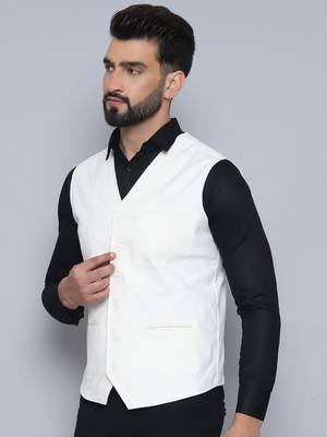 Waistcoat with welt pockets 4