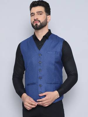 Waistcoat with welt pockets 2