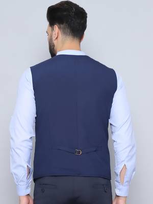Waistcoat with welt pockets 3