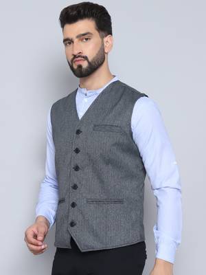 Waistcoat with welt pockets 4
