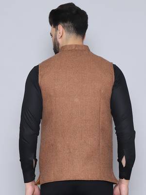 Nehru jacket with welt pockets 3