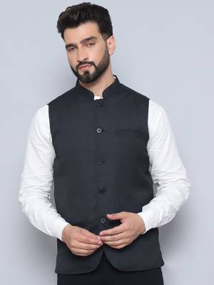 Nehru jacket with welt pockets 2