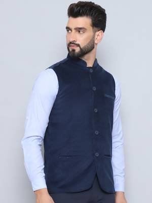 Nehru jacket with welt pockets 4