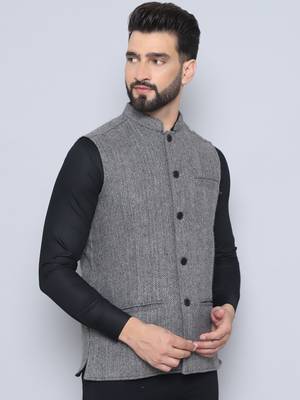 Nehru jacket with welt pockets 4