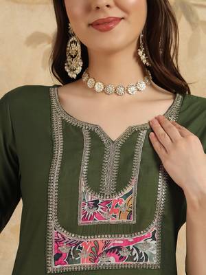 Women's Chanderi Embroidered Straight Kurta with Pant And Dupatta Set 4