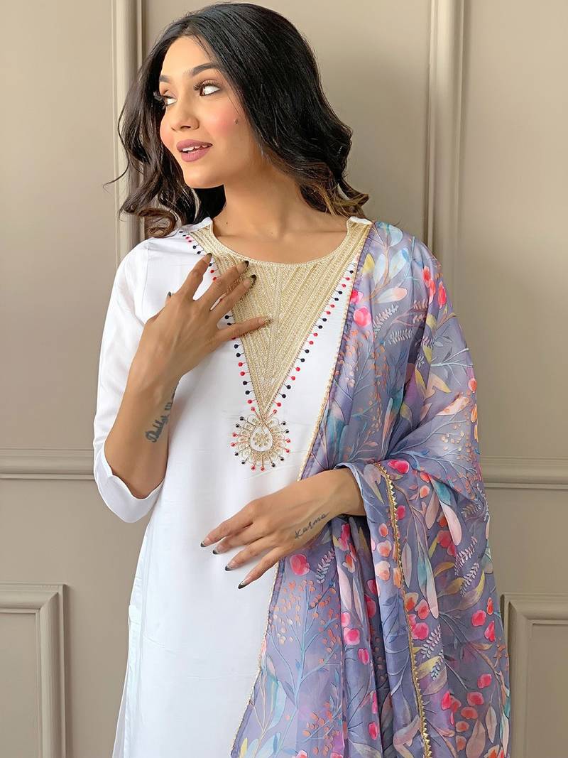 Women's Rayon Blend Embroidery Straight Kurta with Pant And Dupatta Set 