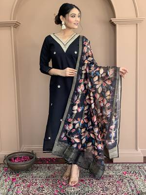 Women's Chanderi Viscose Embroidered Straight Kurta with Pant And Dupatta Set 1