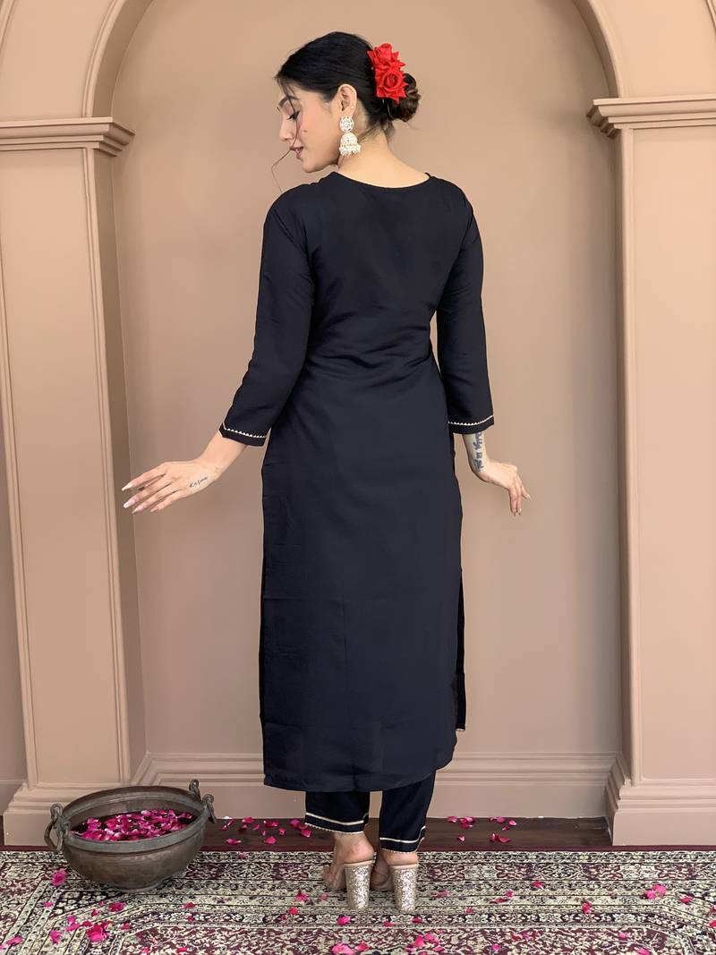 Women's Chanderi Viscose Embroidered Straight Kurta with Pant And Dupatta Set