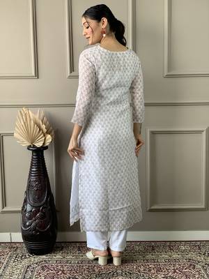 Women's Lenin Cotton Embroidered Straight Kurta with Pant And Dupatta Set 2