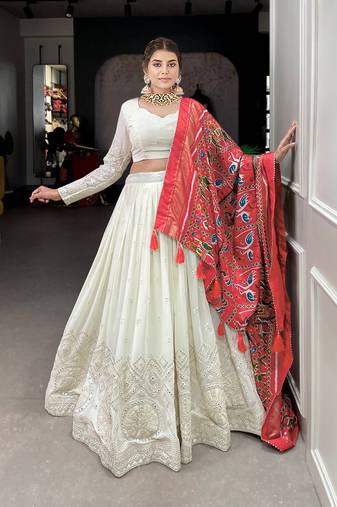 Trendmalls  Georgette Embroidery Offwhite Lehenga Choli with Digital Printed Pink Dupatta