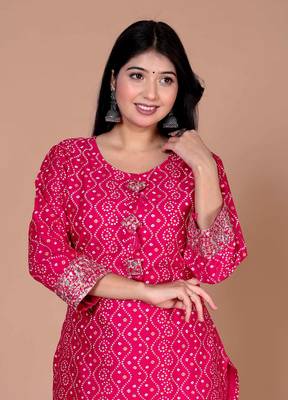 Womens bandhani printed embroidered straight kurti 4