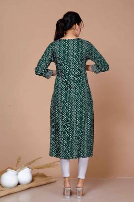 Womens rayon green bandhani print straight kurti 5