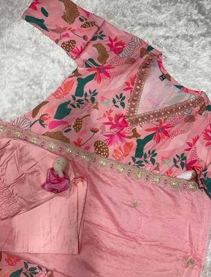Lavish pink floral with zari embroidery kurta set with floral dupatta for every occasions 3