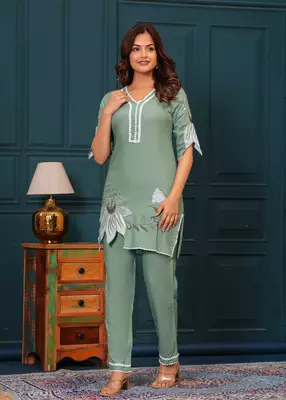 Cloudy green embroidered rayon kurta and pant set 3