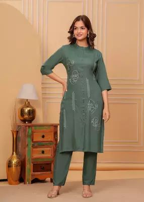 Dark green printed rayon kurta and pant set 1