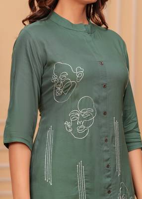 Dark green printed rayon kurta and pant set 2