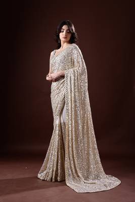 Off-White Georgette Sequins Embroidered Bollywood Sare 3