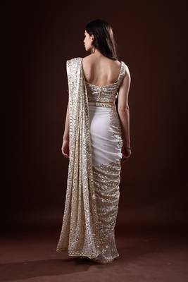 Off-White Georgette Sequins Embroidered Bollywood Sare 5