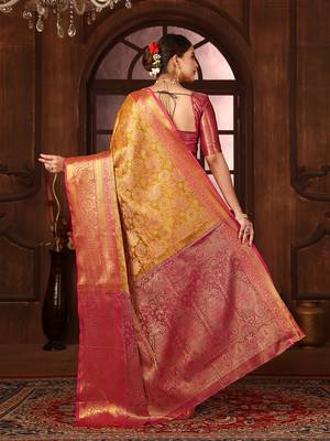 Gold woven design kanjeevaram silk blend saree with blouse 3