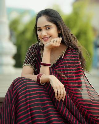 Georgette leheriya gown with dupatta sets 2