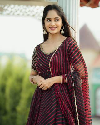 Georgette leheriya gown with dupatta sets 3
