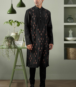 Black art silk embroidery kurta pyjama for men's