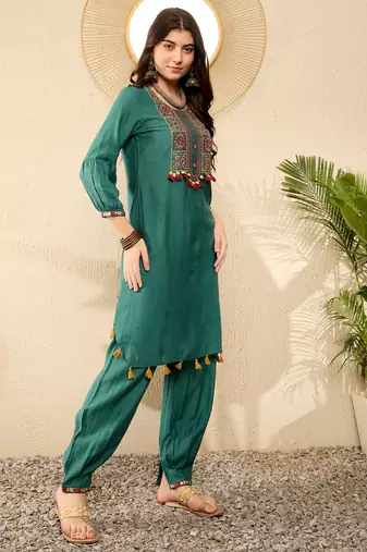 Women Teal color viscose rayon thread work fancy kurta and bottom set