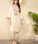 Women Off white color viscose rayon mirror work fancy kurta and bottom set