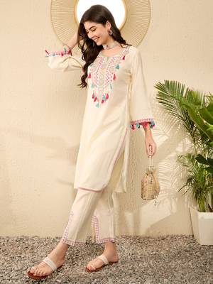Women Off white color viscose rayon mirror work fancy kurta and bottom set 3